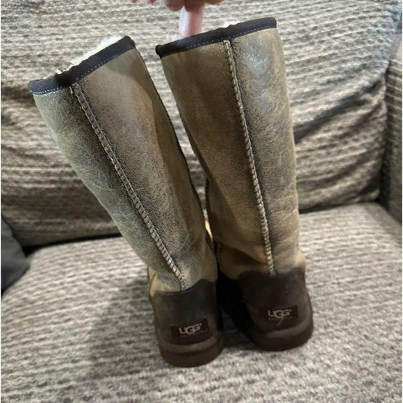 Please see pics for signs of wear! - Picture 2 of 6